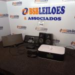 LOTE 048 - 01 PAR DE CAIXINHAS DE SOM PARA PC, 04 CAIXAS DE SOM BASE PORTÁTIL E 02 FONTES. (NO ESTADO) ATENÇÃO! FAZER A VISITAÇÃO ANTES DE ARREMATAR, NÃO SABEMOS SE FUNCIONA. LEILÃO NÃO TEM GARANTIA E NEM DEVOLUÇÃO, SUJEITO A POSSÍVEIS AVARIAS VISÍVEIS/OCULTAS E/OU AUSÊNCIA DE COMPONENTES.