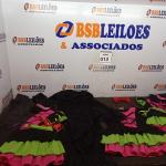 LOTE 013 - 03 VESTIDOS DE BRUXINHA, SENDO 02 COM ACESSÓRIOS COMPLETOS TAMANHO M E 01 FANTASIA MORTIÇA COM CAPA E LENÇO TAMANHO P. (NOVO) (NO ESTADO) ATENÇÃO! FAZER A VISITAÇÃO ANTES DE ARREMATAR, NÃO SABEMOS SE FUNCIONA. LEILÃO NÃO TEM GARANTIA E NEM DEVOLUÇÃO, SUJEITO A POSSÍVEIS AVARIAS VISÍVEIS/OCULTAS E/OU AUSÊNCIA DE COMPONENTES.