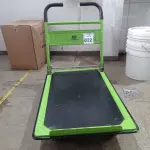 LOTE 022 - 01 CARRINHO PARA CARGA DOBRÁVEL 300KG. (NO ESTADO) ATENÇÃO! FAZER A VISITAÇÃO ANTES DE ARREMATAR, NÃO SABEMOS SE FUNCIONA. LEILÃO NÃO TEM GARANTIA E NEM DEVOLUÇÃO, SUJEITO A POSSÍVEIS AVARIAS VISÍVEIS/OCULTAS E/OU AUSÊNCIA DE COMPONENTES.