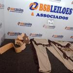 LOTE 015 - 01 CONJUNTO DE ÍNDIA COM CINTO E LUVAS TAMANHO ÚNICO(INFANTIL)(NOVO) (NO ESTADO) ATENÇÃO! FAZER A VISITAÇÃO ANTES DE ARREMATAR, NÃO SABEMOS SE FUNCIONA. LEILÃO NÃO TEM GARANTIA E NEM DEVOLUÇÃO, SUJEITO A POSSÍVEIS AVARIAS VISÍVEIS/OCULTAS E/OU AUSÊNCIA DE COMPONENTES.