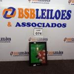 LOTE 074 - 01 TABLET MARCA POSITIVO SEM CARREGADOR. (NO ESTADO) ATENÇÃO! FAZER A VISITAÇÃO ANTES DE ARREMATAR, NÃO SABEMOS SE FUNCIONA. LEILÃO NÃO TEM GARANTIA E NEM DEVOLUÇÃO, SUJEITO A POSSÍVEIS AVARIAS VISÍVEIS/OCULTAS E/OU AUSÊNCIA DE COMPONENTES.