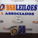 LOTE 054 - 02 DISCOS DIAMANTADO CONTÍNUO. (NOVO) (NO ESTADO) ATENÇÃO! FAZER A VISITAÇÃO ANTES DE ARREMATAR, NÃO SABEMOS SE FUNCIONA. LEILÃO NÃO TEM GARANTIA E NEM DEVOLUÇÃO, SUJEITO A POSSÍVEIS AVARIAS VISÍVEIS/OCULTAS E/OU AUSÊNCIA DE COMPONENTES.