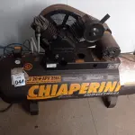 LOTE 044 - 01 COMPRESSOR DE AR CHIA PERINI 250 LITROS, 5HP TRIFÁSICO. (NO ESTADO) ATENÇÃO! FAZER A VISITAÇÃO ANTES DE ARREMATAR, NÃO SABEMOS SE FUNCIONA. LEILÃO NÃO TEM GARANTIA E NEM DEVOLUÇÃO, SUJEITO A POSSÍVEIS AVARIAS VISÍVEIS/OCULTAS E/OU AUSÊNCIA DE COMPONENTES.