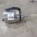 LOTE 008 - 01 BOMBA ALIMENTÍCIA SANITÁRIAS EM INOX 304 05CV ,2500LITROS /HORA INDUPROPIL. (NO ESTADO) ATENÇÃO! FAZER A VISITAÇÃO ANTES DE ARREMATAR, NÃO SABEMOS SE FUNCIONA. LEILÃO NÃO TEM GARANTIA E NEM DEVOLUÇÃO, SUJEITO A POSSÍVEIS AVARIAS VISÍVEIS/OCULTAS E/OU AUSÊNCIA DE COMPONENTES.