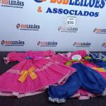 LOTE 070 - 03 VESTIDOS INFANTIL JUNINO COM SHORTINHO, SENDO 02 TAMANHOS 02. (NO ESTADO) ATENÇÃO! FAZER A VISITAÇÃO ANTES DE ARREMATAR, NÃO SABEMOS SE FUNCIONA. LEILÃO NÃO TEM GARANTIA E NEM DEVOLUÇÃO, SUJEITO A POSSÍVEIS AVARIAS VISÍVEIS/OCULTAS E/OU AUSÊNCIA DE COMPONENTES.