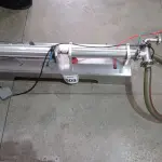 LOTE 009 - 01 ENVASA DOURA DE 01 BICO CENTRO 100 ML A 1 LITRO. (NO ESTADO) ATENÇÃO! FAZER A VISITAÇÃO ANTES DE ARREMATAR, NÃO SABEMOS SE FUNCIONA. LEILÃO NÃO TEM GARANTIA E NEM DEVOLUÇÃO, SUJEITO A POSSÍVEIS AVARIAS VISÍVEIS/OCULTAS E/OU AUSÊNCIA DE COMPONENTES.