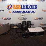 LOTE 048 - 01 PAR DE CAIXINHAS DE SOM PARA PC, 04 CAIXAS DE SOM BASE PORTÁTIL E 02 FONTES. (NO ESTADO) ATENÇÃO! FAZER A VISITAÇÃO ANTES DE ARREMATAR, NÃO SABEMOS SE FUNCIONA. LEILÃO NÃO TEM GARANTIA E NEM DEVOLUÇÃO, SUJEITO A POSSÍVEIS AVARIAS VISÍVEIS/OCULTAS E/OU AUSÊNCIA DE COMPONENTES.