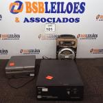 LOTE 101 - 02 AMPLIFICADORES E 01 CAIXA DE SOM PORTÁTIL. (ESTADO) ATENÇÃO! FAZER A VISITAÇÃO ANTES DE ARREMATAR, NÃO SABEMOS SE FUNCIONA. LEILÃO NÃO TEM GARANTIA E NEM DEVOLUÇÃO, SUJEITO A POSSÍVEIS AVARIAS VISÍVEIS/OCULTAS E/OU AUSÊNCIA DE COMPONENTES.