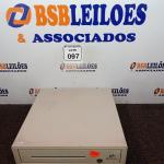 LOTE 097 - 01 CAIXA REGISTRADORA MARCA BEMATECH. (NO ESTADO) ATENÇÃO! FAZER A VISITAÇÃO ANTES DE ARREMATAR, NÃO SABEMOS SE FUNCIONA. LEILÃO NÃO TEM GARANTIA E NEM DEVOLUÇÃO, SUJEITO A POSSÍVEIS AVARIAS VISÍVEIS/OCULTAS E/OU AUSÊNCIA DE COMPONENTES.