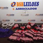LOTE 016 - 02 VESTIDOS JUNINOS, SENDO 01 TAMANHO 2 E 01 TAMANHO 4, 02 TIARAS, 02 SAIAS AVULSAS, SENDO 01 SAIA BB E 01 P E 01 CALÇÃO JUNINO TAMANHO 1 ANO.  (NOVO) (NO ESTADO) ATENÇÃO! FAZER A VISITAÇÃO ANTES DE ARREMATAR, NÃO SABEMOS SE FUNCIONA. LEILÃO NÃO TEM GARANTIA E NEM DEVOLUÇÃO, SUJEITO A POSSÍVEIS AVARIAS VISÍVEIS/OCULTAS E/OU AUSÊNCIA DE COMPONENTES.
