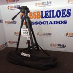 LOTE 006 - 01 TRIPÉ PARA CÂMERA TOMATE MTG-3016.  (NO ESTADO) ATENÇÃO! FAZER A VISITAÇÃO ANTES DE ARREMATAR, NÃO SABEMOS SE FUNCIONA. LEILÃO NÃO TEM GARANTIA E NEM DEVOLUÇÃO, SUJEITO A POSSÍVEIS AVARIAS VISÍVEIS/OCULTAS E/OU AUSÊNCIA DE COMPONENTES.