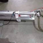 LOTE 009 - 01 ENVASA DOURA DE 01 BICO CENTRO 100 ML A 1 LITRO. (NO ESTADO) ATENÇÃO! FAZER A VISITAÇÃO ANTES DE ARREMATAR, NÃO SABEMOS SE FUNCIONA. LEILÃO NÃO TEM GARANTIA E NEM DEVOLUÇÃO, SUJEITO A POSSÍVEIS AVARIAS VISÍVEIS/OCULTAS E/OU AUSÊNCIA DE COMPONENTES.