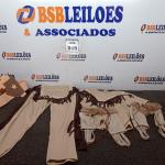 LOTE 015 - 01 CONJUNTO DE ÍNDIA COM CINTO E LUVAS TAMANHO ÚNICO(INFANTIL)(NOVO) (NO ESTADO) ATENÇÃO! FAZER A VISITAÇÃO ANTES DE ARREMATAR, NÃO SABEMOS SE FUNCIONA. LEILÃO NÃO TEM GARANTIA E NEM DEVOLUÇÃO, SUJEITO A POSSÍVEIS AVARIAS VISÍVEIS/OCULTAS E/OU AUSÊNCIA DE COMPONENTES.
