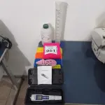 LOTE 051 - 01 LOTE COM EQUIPAMENTOS PARA LABORATÓRIO E 01 PHMETRO PORTÁTIL. (NO ESTADO) ATENÇÃO! FAZER A VISITAÇÃO ANTES DE ARREMATAR, NÃO SABEMOS SE FUNCIONA. LEILÃO NÃO TEM GARANTIA E NEM DEVOLUÇÃO, SUJEITO A POSSÍVEIS AVARIAS VISÍVEIS/OCULTAS E/OU AUSÊNCIA DE COMPONENTES.
