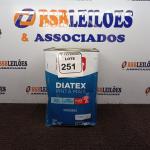LOTE 251 - 01 LATA DE TINTA IQUINE DIATEX BASE P 18 L. (NO ESTADO) ATENÇÃO! FAZER A VISITAÇÃO ANTES DE ARREMATAR, NÃO SABEMOS SE FUNCIONA. LEILÃO NÃO TEM GARANTIA E NEM DEVOLUÇÃO, SUJEITO A POSSÍVEIS AVARIAS VISÍVEIS/OCULTAS E/OU AUSÊNCIA DE COMPONENTES.