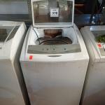 LOTE 376 -  01 MÁQUINA DE LAVAR ROUPAS BRASTEMP. (NO ESTADO) ATENÇÃO! FAZER A VISITAÇÃO ANTES DE ARREMATAR, NÃO SABEMOS SE FUNCIONA. LEILÃO NÃO TEM GARANTIA E NEM DEVOLUÇÃO, SUJEITO A POSSÍVEIS AVARIAS VISÍVEIS/OCULTAS E/OU AUSÊNCIA DE COMPONENTES.