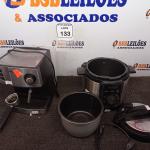 LOTE 133 - 01 CAFETEIRA INCOMPLETO E 01 PANELA DE ARROZ. (NO ESTADO) ATENÇÃO! FAZER A VISITAÇÃO ANTES DE ARREMATAR, NÃO SABEMOS SE FUNCIONA. LEILÃO NÃO TEM GARANTIA E NEM DEVOLUÇÃO, SUJEITO A POSSÍVEIS AVARIAS VISÍVEIS/OCULTAS E/OU AUSÊNCIA DE COMPONENTES.