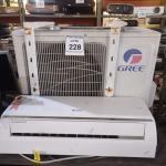 LOTE 228 -  01 AR CONDICIONADO SEM CONTROLE MARCA GREEN 9.000 BTUS. (NO ESTADO) ATENÇÃO! FAZER A VISITAÇÃO ANTES DE ARREMATAR, NÃO SABEMOS SE FUNCIONA. LEILÃO NÃO TEM GARANTIA E NEM DEVOLUÇÃO, SUJEITO A POSSÍVEIS AVARIAS VISÍVEIS/OCULTAS E/OU AUSÊNCIA DE COMPONENTES.