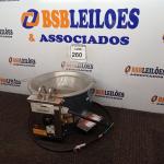 LOTE 260 - 01 FRITADEIRA ELÉTRICA EM INOX MARCA VENÂNCIO. (NO ESTADO) ATENÇÃO! FAZER A VISITAÇÃO ANTES DE ARREMATAR, NÃO SABEMOS SE FUNCIONA. LEILÃO NÃO TEM GARANTIA E NEM DEVOLUÇÃO, SUJEITO A POSSÍVEIS AVARIAS VISÍVEIS/OCULTAS E/OU AUSÊNCIA DE COMPONENTES.