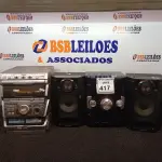 LOTE 417 - 02 APARELHOS DE SOM COM 2 CAIXAS. (NO ESTADO) ATENÇÃO! FAZER A VISITAÇÃO ANTES DE ARREMATAR, NÃO SABEMOS SE FUNCIONA. LEILÃO NÃO TEM GARANTIA E NEM DEVOLUÇÃO, SUJEITO A POSSÍVEIS AVARIAS VISÍVEIS/OCULTAS E/OU AUSÊNCIA DE COMPONENTES.
