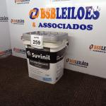 LOTE 259 - 01 BALDE DE TINTA SUVINIL INTERIOR NA COR BRANCO FOSCO 18L.  (NO ESTADO) ATENÇÃO! FAZER A VISITAÇÃO ANTES DE ARREMATAR, NÃO SABEMOS SE FUNCIONA. LEILÃO NÃO TEM GARANTIA E NEM DEVOLUÇÃO, SUJEITO A POSSÍVEIS AVARIAS VISÍVEIS/OCULTAS E/OU AUSÊNCIA DE COMPONENTES.