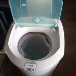 LOTE 253 - 01 MÁQUINA DE LAVAR ROUPAS MARCA CONSUL 6KG. 127VOLTS. (NO ESTADO) ATENÇÃO! FAZER A VISITAÇÃO ANTES DE ARREMATAR, NÃO SABEMOS SE FUNCIONA. LEILÃO NÃO TEM GARANTIA E NEM DEVOLUÇÃO, SUJEITO A POSSÍVEIS AVARIAS VISÍVEIS/OCULTAS E/OU AUSÊNCIA DE COMPONENTES.