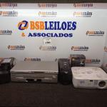 LOTE 298 - 01 VÍDEO CASSETE MARCA PANASONIC, 01 APARELHO DE DVD MARCA PHILIPS, 02 ESTABILIZADORES E 01 PROJETOR MULTIMIDIA. (NO ESTADO) ATENÇÃO! FAZER A VISITAÇÃO ANTES DE ARREMATAR, NÃO SABEMOS SE FUNCIONA. LEILÃO NÃO TEM GARANTIA E NEM DEVOLUÇÃO, SUJEITO A POSSÍVEIS AVARIAS VISÍVEIS/OCULTAS E/OU AUSÊNCIA DE COMPONENTES.