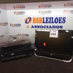 LOTE 242 -  01 ALL IN ONE MARCA HP E 01 APARELHO DE SOM GRADIENTE.  (NO ESTADO) ATENÇÃO! FAZER A VISITAÇÃO ANTES DE ARREMATAR, NÃO SABEMOS SE FUNCIONA. LEILÃO NÃO TEM GARANTIA E NEM DEVOLUÇÃO, SUJEITO A POSSÍVEIS AVARIAS VISÍVEIS/OCULTAS E/OU AUSÊNCIA DE COMPONENTES.