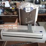 LOTE 265 -  01 AR CONDICIONADO SEM CONTROLE MARCA CARRIER 18.000 BTUS. (NO ESTADO) ATENÇÃO! FAZER A VISITAÇÃO ANTES DE ARREMATAR, NÃO SABEMOS SE FUNCIONA. LEILÃO NÃO TEM GARANTIA E NEM DEVOLUÇÃO, SUJEITO A POSSÍVEIS AVARIAS VISÍVEIS/OCULTAS E/OU AUSÊNCIA DE COMPONENTES.
