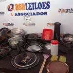 LOTE 114 - 01 LOTE COM UTENSÍLIOS DIVERSOS PARA COZINHA. (NO ESTADO) ATENÇÃO! FAZER A VISITAÇÃO ANTES DE ARREMATAR, NÃO SABEMOS SE FUNCIONA. LEILÃO NÃO TEM GARANTIA E NEM DEVOLUÇÃO, SUJEITO A POSSÍVEIS AVARIAS VISÍVEIS/OCULTAS E/OU AUSÊNCIA DE COMPONENTES.