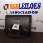 LOTE 242 -  01 ALL IN ONE MARCA HP E 01 APARELHO DE SOM GRADIENTE.  (NO ESTADO) ATENÇÃO! FAZER A VISITAÇÃO ANTES DE ARREMATAR, NÃO SABEMOS SE FUNCIONA. LEILÃO NÃO TEM GARANTIA E NEM DEVOLUÇÃO, SUJEITO A POSSÍVEIS AVARIAS VISÍVEIS/OCULTAS E/OU AUSÊNCIA DE COMPONENTES.