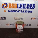 LOTE 217 - 01 LATA DE TINTA ESMALTE SINTÉTICO PARA MADEIRA E METAL 3,6L NA COR BRILHANTE VERMELHO MARCA SUVINIL (NOVO).  (NO ESTADO) ATENÇÃO! FAZER A VISITAÇÃO ANTES DE ARREMATAR, NÃO SABEMOS SE FUNCIONA. LEILÃO NÃO TEM GARANTIA E NEM DEVOLUÇÃO, SUJEITO A POSSÍVEIS AVARIAS VISÍVEIS/OCULTAS E/OU AUSÊNCIA DE COMPONENTES.