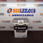 LOTE 259 - 01 BALDE DE TINTA SUVINIL INTERIOR NA COR BRANCO FOSCO 18L.  (NO ESTADO) ATENÇÃO! FAZER A VISITAÇÃO ANTES DE ARREMATAR, NÃO SABEMOS SE FUNCIONA. LEILÃO NÃO TEM GARANTIA E NEM DEVOLUÇÃO, SUJEITO A POSSÍVEIS AVARIAS VISÍVEIS/OCULTAS E/OU AUSÊNCIA DE COMPONENTES.