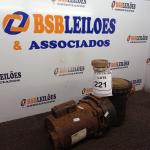 LOTE 221 -  01 MOTOR DE INDUÇÃO MONOFÁSICO MARCA KOHL BACH PARA PISCINA. (NO ESTADO) ATENÇÃO! FAZER A VISITAÇÃO ANTES DE ARREMATAR, NÃO SABEMOS SE FUNCIONA. LEILÃO NÃO TEM GARANTIA E NEM DEVOLUÇÃO, SUJEITO A POSSÍVEIS AVARIAS VISÍVEIS/OCULTAS E/OU AUSÊNCIA DE COMPONENTES.