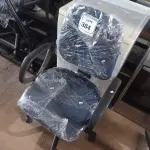 LOTE 384 -  01 CADEIRA GIRATÓRIA PARA ESCRITÓRIO. (NO ESTADO) ATENÇÃO! FAZER A VISITAÇÃO ANTES DE ARREMATAR, NÃO SABEMOS SE FUNCIONA. LEILÃO NÃO TEM GARANTIA E NEM DEVOLUÇÃO, SUJEITO A POSSÍVEIS AVARIAS VISÍVEIS/OCULTAS E/OU AUSÊNCIA DE COMPONENTES.