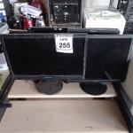 LOTE 255 - 07 MONITORES LCD MARCAS E MODELOS DIVERSOS. (NO ESTADO) ATENÇÃO! FAZER A VISITAÇÃO ANTES DE ARREMATAR, NÃO SABEMOS SE FUNCIONA. LEILÃO NÃO TEM GARANTIA E NEM DEVOLUÇÃO, SUJEITO A POSSÍVEIS AVARIAS VISÍVEIS/OCULTAS E/OU AUSÊNCIA DE COMPONENTES.