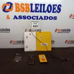 LOTE 425 - 02 TABLET’S, 01 CELULAR MOTOROLA E 01 MAQUININHA DE CARTÃO. (NO ESTADO) ATENÇÃO! FAZER A VISITAÇÃO ANTES DE ARREMATAR, NÃO SABEMOS SE FUNCIONA. LEILÃO NÃO TEM GARANTIA E NEM DEVOLUÇÃO, SUJEITO A POSSÍVEIS AVARIAS VISÍVEIS/OCULTAS E/OU AUSÊNCIA DE COMPONENTES.