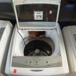 LOTE 376 -  01 MÁQUINA DE LAVAR ROUPAS BRASTEMP. (NO ESTADO) ATENÇÃO! FAZER A VISITAÇÃO ANTES DE ARREMATAR, NÃO SABEMOS SE FUNCIONA. LEILÃO NÃO TEM GARANTIA E NEM DEVOLUÇÃO, SUJEITO A POSSÍVEIS AVARIAS VISÍVEIS/OCULTAS E/OU AUSÊNCIA DE COMPONENTES.