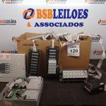 LOTE 120 - 01 LOTE COM ELETRÔNICOS DIVERSOS. (NO ESTADO) ATENÇÃO! FAZER A VISITAÇÃO ANTES DE ARREMATAR, NÃO SABEMOS SE FUNCIONA. LEILÃO NÃO TEM GARANTIA E NEM DEVOLUÇÃO, SUJEITO A POSSÍVEIS AVARIAS VISÍVEIS/OCULTAS E/OU AUSÊNCIA DE COMPONENTES.