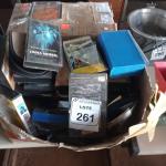LOTE 261 - 01 LOTE C/GRANDE QUANTIDADE DVD’S E FITAS CASSETE. (NO ESTADO) ATENÇÃO! FAZER A VISITAÇÃO ANTES DE ARREMATAR, NÃO SABEMOS SE FUNCIONA. LEILÃO NÃO TEM GARANTIA E NEM DEVOLUÇÃO, SUJEITO A POSSÍVEIS AVARIAS VISÍVEIS/OCULTAS E/OU AUSÊNCIA DE COMPONENTES.
