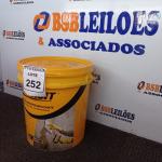 LOTE 252 -  01 BALDE DE ADITIVO IMPERMEABILIZANTE PARA CONCRETO E ARGAMASSAS. 18 L. (NO ESTADO) ATENÇÃO! FAZER A VISITAÇÃO ANTES DE ARREMATAR, NÃO SABEMOS SE FUNCIONA. LEILÃO NÃO TEM GARANTIA E NEM DEVOLUÇÃO, SUJEITO A POSSÍVEIS AVARIAS VISÍVEIS/OCULTAS E/OU AUSÊNCIA DE COMPONENTES.