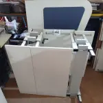 LOTE 462 - 02 MESAS COM REGULAGEM DE ALTURA MANUAL E 3 LATERAIS EM MADEIRA PRA BAIA. (NO ESTADO) ATENÇÃO! FAZER A VISITAÇÃO ANTES DE ARREMATAR, NÃO SABEMOS SE FUNCIONA. LEILÃO NÃO TEM GARANTIA E NEM DEVOLUÇÃO, SUJEITO A POSSÍVEIS AVARIAS VISÍVEIS/OCULTAS E/OU AUSÊNCIA DE COMPONENTES.