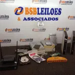LOTE 051 - 04 HD’S, 03 MINIS CPU, 04 LEITURAS DE CD E 01 ROTEADOR D-LINK. (NO ESTADO) ATENÇÃO! FAZER A VISITAÇÃO ANTES DE ARREMATAR, NÃO SABEMOS SE FUNCIONA. LEILÃO NÃO TEM GARANTIA E NEM DEVOLUÇÃO, SUJEITO A POSSÍVEIS AVARIAS VISÍVEIS/OCULTAS E/OU AUSÊNCIA DE COMPONENTES.