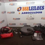 LOTE 207 - 01 LOTE COM FONES DE OUVIDO E ÓCULOS 3D. (NO ESTADO) ATENÇÃO! FAZER A VISITAÇÃO ANTES DE ARREMATAR, NÃO SABEMOS SE FUNCIONA. LEILÃO NÃO TEM GARANTIA E NEM DEVOLUÇÃO, SUJEITO A POSSÍVEIS AVARIAS VISÍVEIS/OCULTAS E/OU AUSÊNCIA DE COMPONENTES.