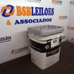 LOTE 085 - 01 GALÃO DE TINTA SUVINIL DE 18L PARA INTERIOR/EXTERIOR ACABAMENTO FOSCO BRANCO. (NOVO) (NO ESTADO) ATENÇÃO! FAZER A VISITAÇÃO ANTES DE ARREMATAR, NÃO SABEMOS SE FUNCIONA. LEILÃO NÃO TEM GARANTIA E NEM DEVOLUÇÃO, SUJEITO A POSSÍVEIS AVARIAS VISÍVEIS/OCULTAS E/OU AUSÊNCIA DE COMPONENTES.
