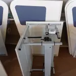 LOTE 437 - 02 MESAS COM REGULAGEM DE ALTURA MANUAL E 3 LATERAIS EM MADEIRA PRA BAIA. (NO ESTADO) ATENÇÃO! FAZER A VISITAÇÃO ANTES DE ARREMATAR, NÃO SABEMOS SE FUNCIONA. LEILÃO NÃO TEM GARANTIA E NEM DEVOLUÇÃO, SUJEITO A POSSÍVEIS AVARIAS VISÍVEIS/OCULTAS E/OU AUSÊNCIA DE COMPONENTES.