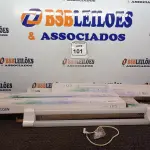LOTE 101 - 06 LUMINÁRIAS LED DUOLINE 18W MARCA ELGIN. (NOVO) (NO ESTADO) ATENÇÃO! FAZER A VISITAÇÃO ANTES DE ARREMATAR, NÃO SABEMOS SE FUNCIONA. LEILÃO NÃO TEM GARANTIA E NEM DEVOLUÇÃO, SUJEITO A POSSÍVEIS AVARIAS VISÍVEIS/OCULTAS E/OU AUSÊNCIA DE COMPONENTES.