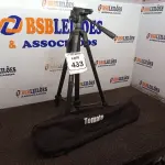 LOTE 433 - 01 TRIPÉ P/CÂMERA FOTOGRÁFICA MARCA TOMATE MODELO MTG-3016. (NO ESTADO) ATENÇÃO! FAZER A VISITAÇÃO ANTES DE ARREMATAR, NÃO SABEMOS SE FUNCIONA. LEILÃO NÃO TEM GARANTIA E NEM DEVOLUÇÃO, SUJEITO A POSSÍVEIS AVARIAS VISÍVEIS/OCULTAS E/OU AUSÊNCIA DE COMPONENTES.