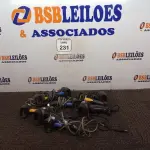 LOTE 231 - 01 LOTE COM LEITORES DE CÓDIGO DE BARRAS. (NO ESTADO) ATENÇÃO! FAZER A VISITAÇÃO ANTES DE ARREMATAR, NÃO SABEMOS SE FUNCIONA. LEILÃO NÃO TEM GARANTIA E NEM DEVOLUÇÃO, SUJEITO A POSSÍVEIS AVARIAS VISÍVEIS/OCULTAS E/OU AUSÊNCIA DE COMPONENTES.
