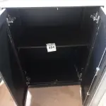 LOTE 484 -  01 ARMÁRIO EM AÇO COM 02 PORTAS. (NO ESTADO) ATENÇÃO! FAZER A VISITAÇÃO ANTES DE ARREMATAR, NÃO SABEMOS SE FUNCIONA. LEILÃO NÃO TEM GARANTIA E NEM DEVOLUÇÃO, SUJEITO A POSSÍVEIS AVARIAS VISÍVEIS/OCULTAS E/OU AUSÊNCIA DE COMPONENTES.